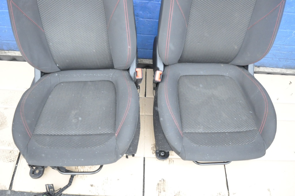 фото №7, Ford fiesta mk8 3d st-line сидіння заднє сидіння anglik + подушки безпеки w сидіння