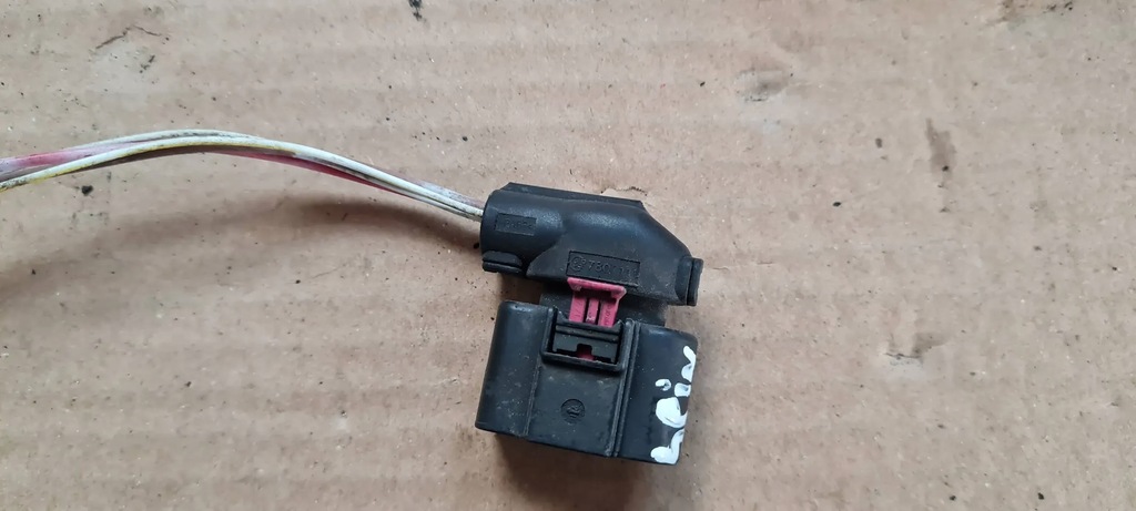 фото №9, A4 b9 8w штекер колодка з'єднувач 8k0973705a a5 8w q5 a6 vw audi