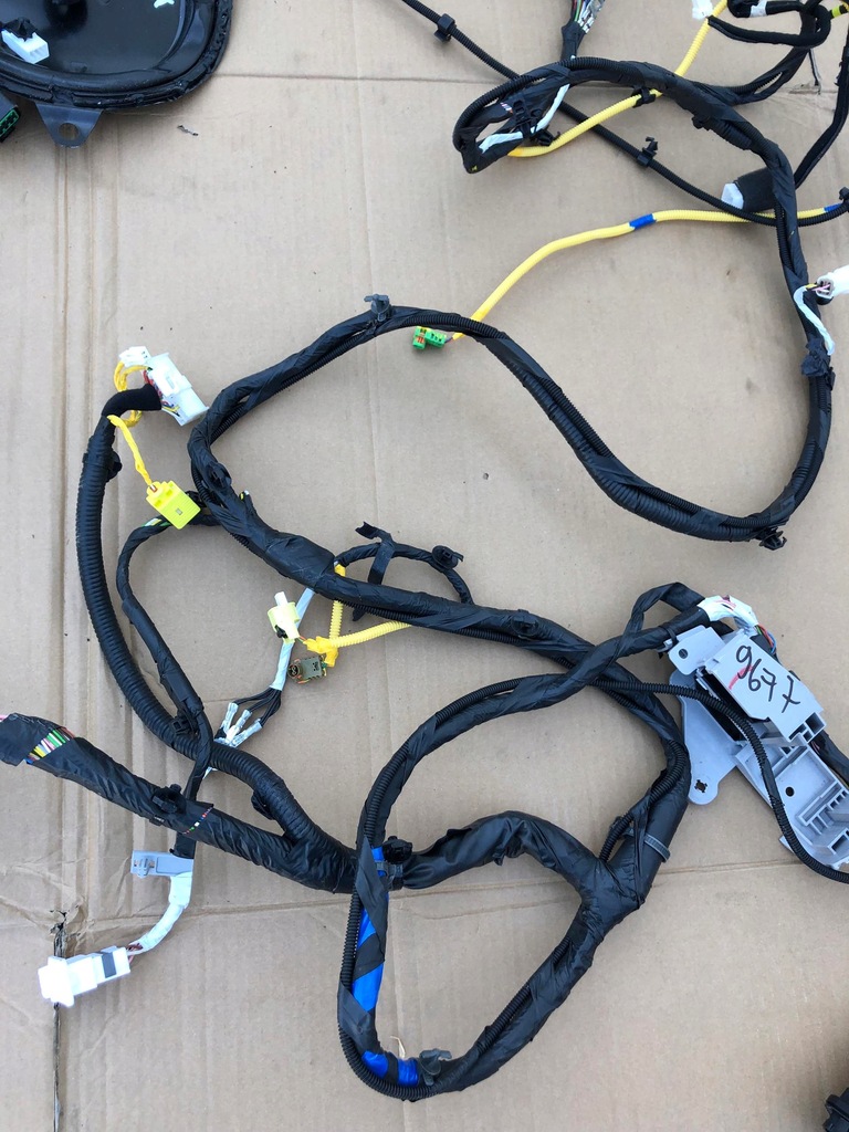 фото №11, Hyundai i30n i30 iii n lift 2020- джгут салону 91550-s0350