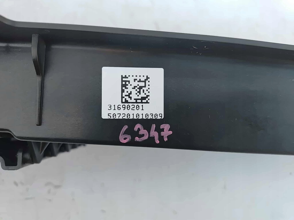 фото №8, Volvo v90 ii s90 ii 16- жалюзи воздуховод воздуха верхний nowa оригинальный номер 6347