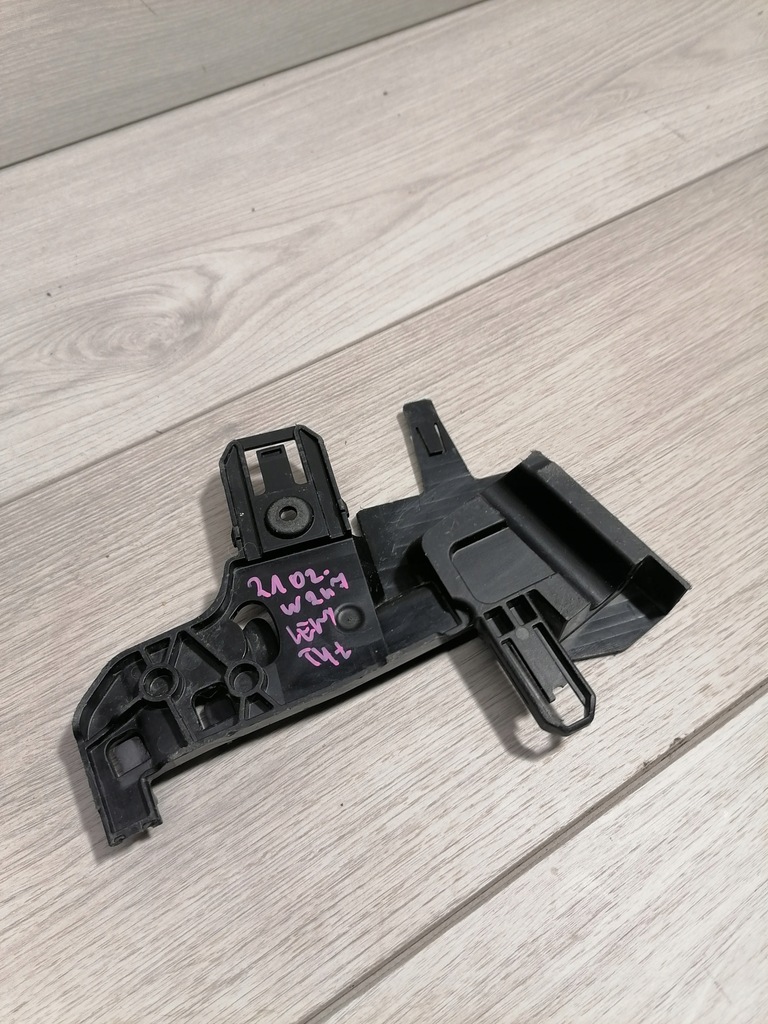 фото №7, Mercedes w247 кронштейн замок лівий задня a2477230100