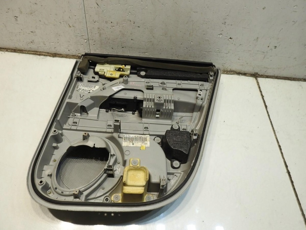 фото №3, Обивка дверь левый задняя jeep compass i