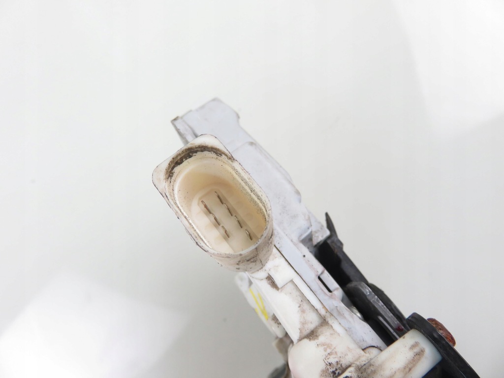 фото №5, Замок правий передній audi a6 c6 4f1837016