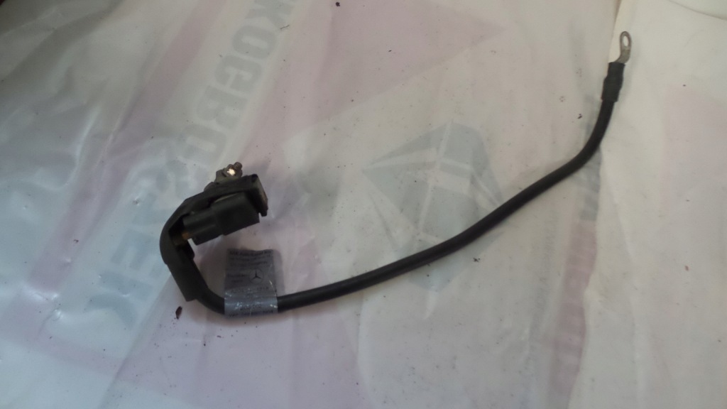 Купить Шланг клемма аккумулятор mercedes w204 2045421218