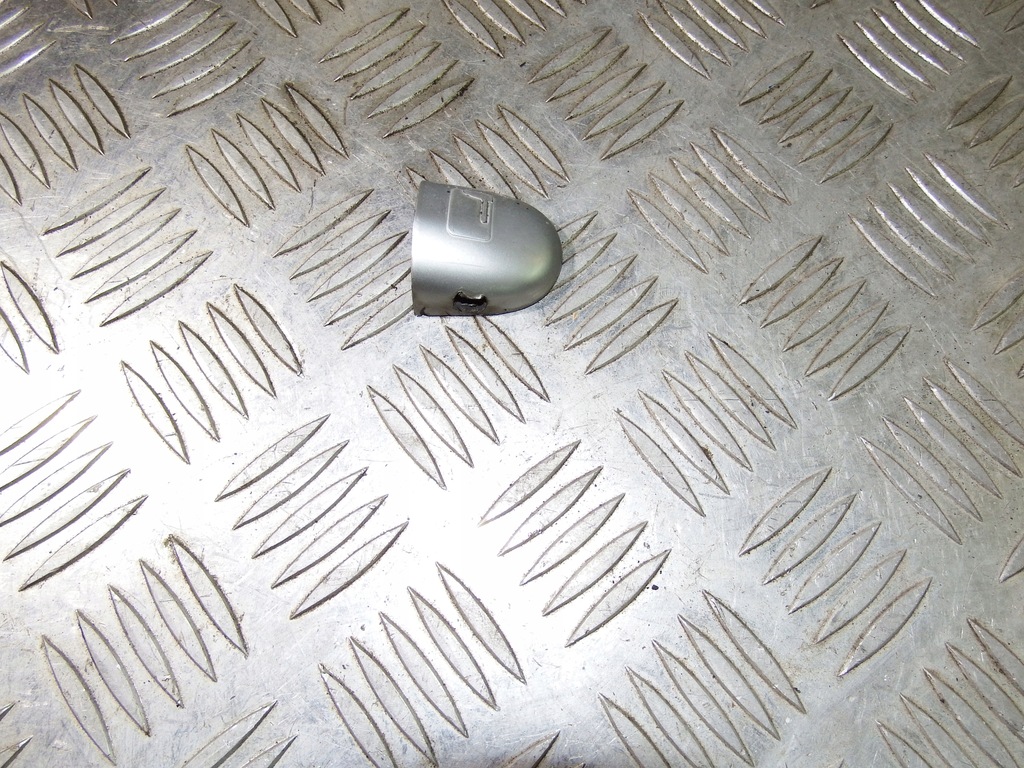 фото №1, Заглушка ручка левый перед clio modus megane ii scenic laguna iii espace iv