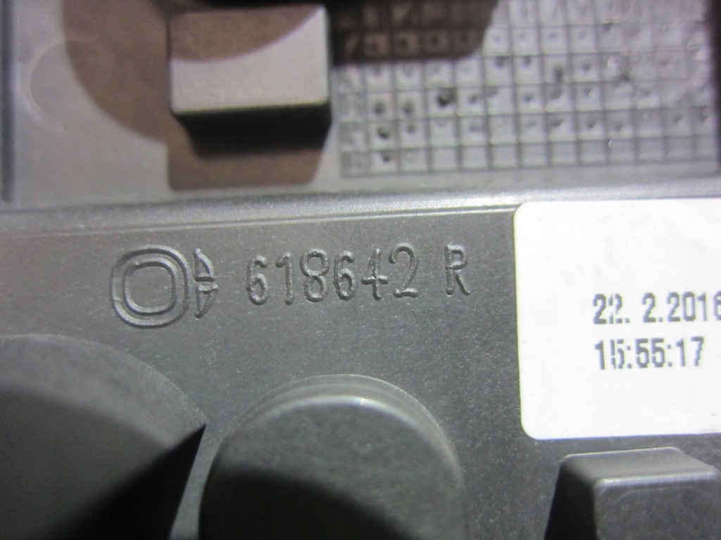 Купить Bmw 3 f34 кронштейн разъём лампочка лампы задний правой 63217366072 7366072