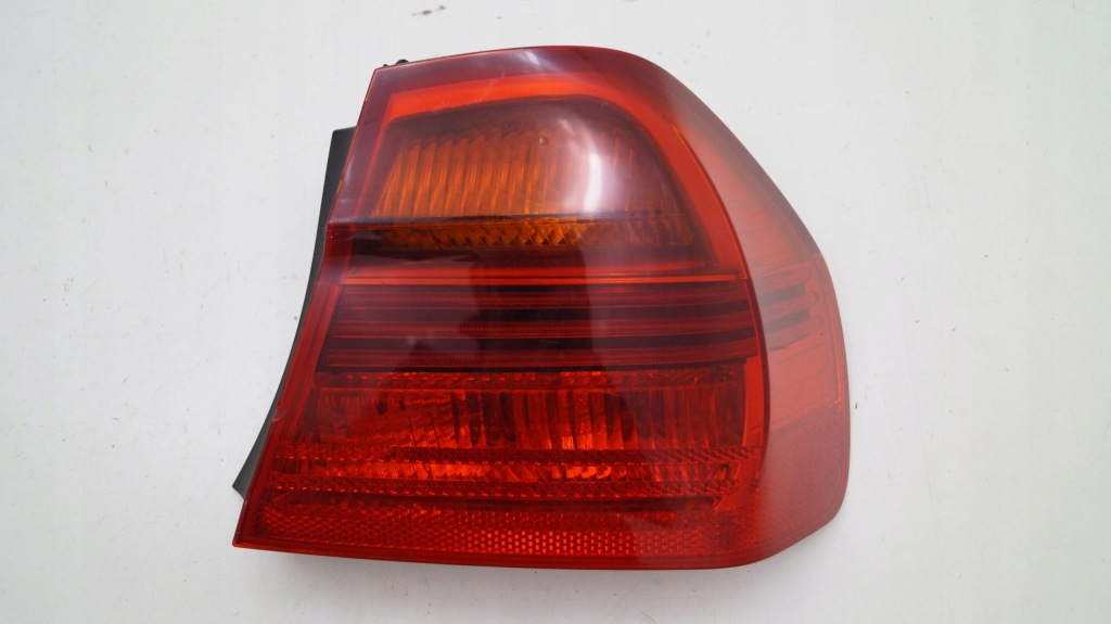фото №1, Bmw 3 e90 sedan 05-08 задня задня права лампа