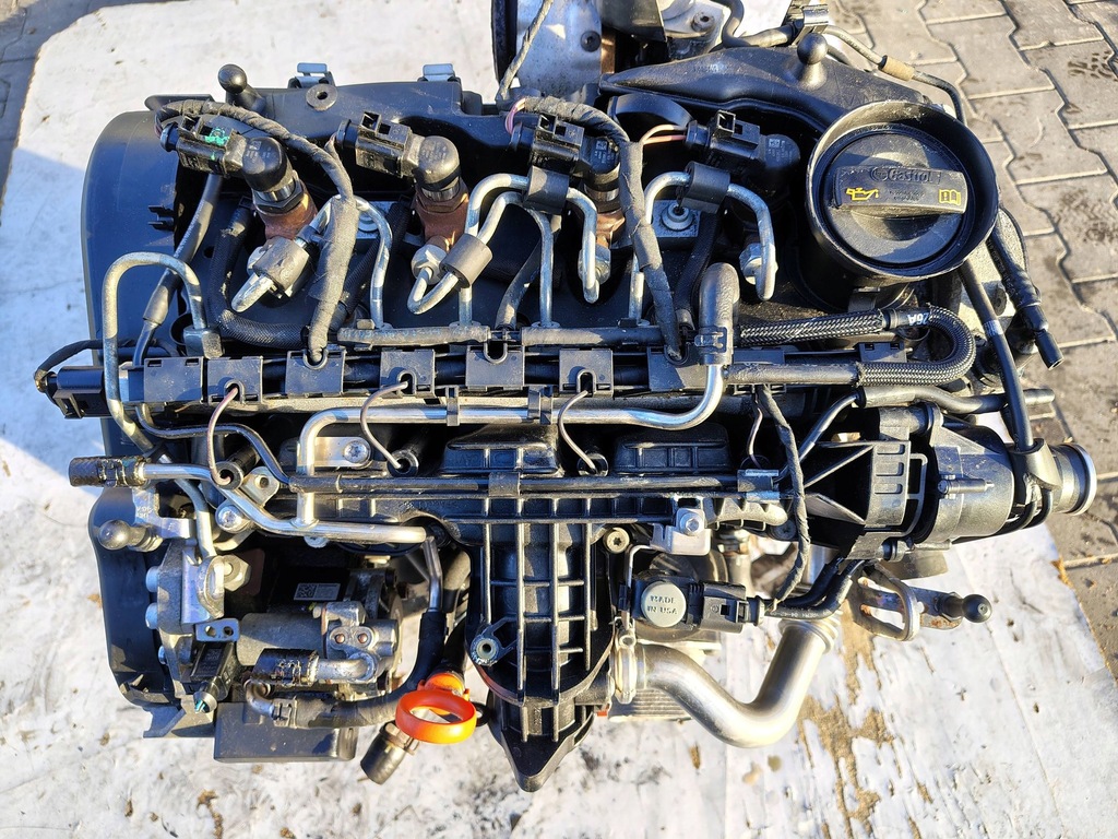 фото №8, Двигатель vw audi seat skoda cay c с привод 1.6 tdi 86 tyś km