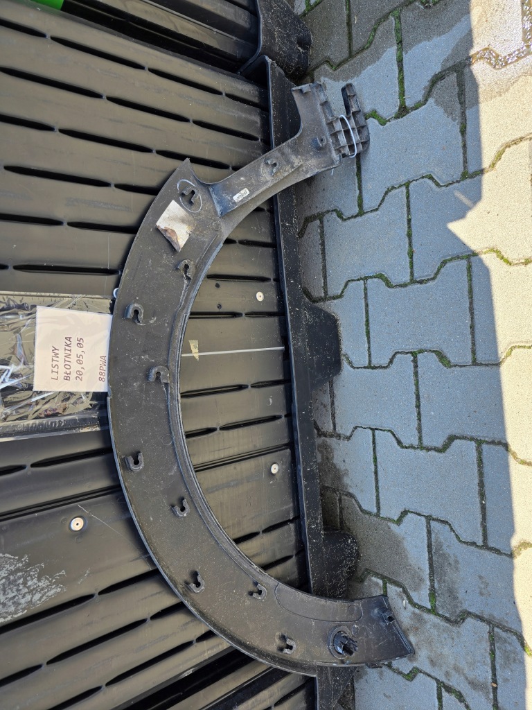 фото №9, Защита молдинг крыла правая перед mini clubman f54 7348906 7422786