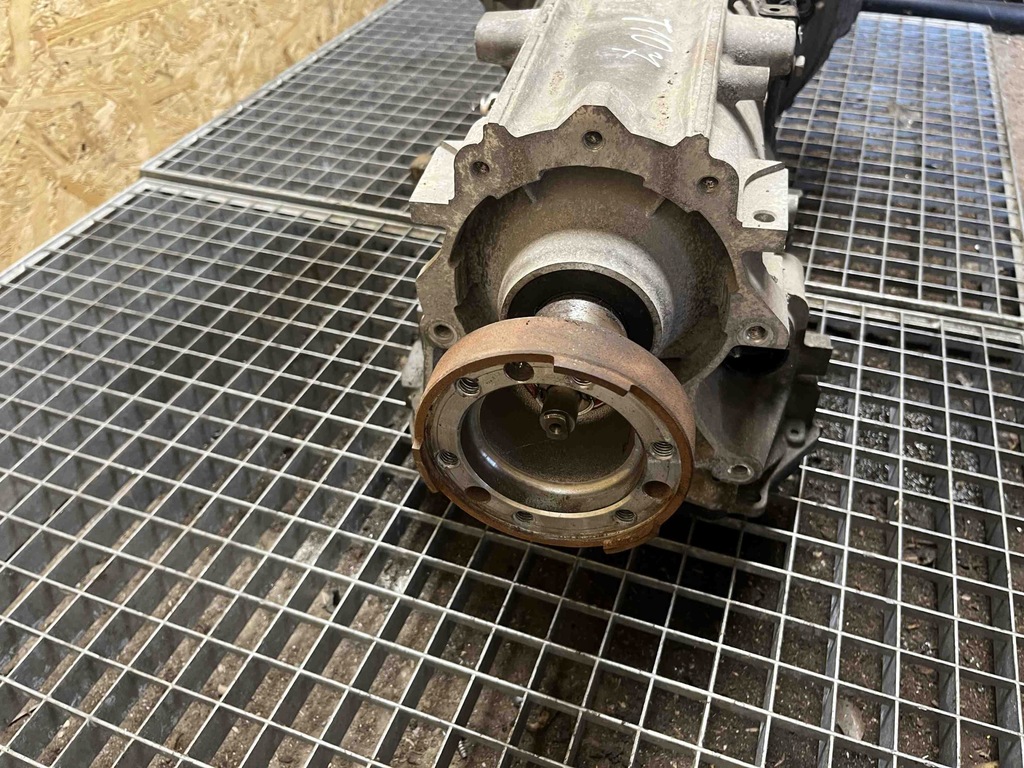 фото №12, Коробка передач передач dodge challenger coupe p68283310aa 3.6l бензиновий 227kw 2018