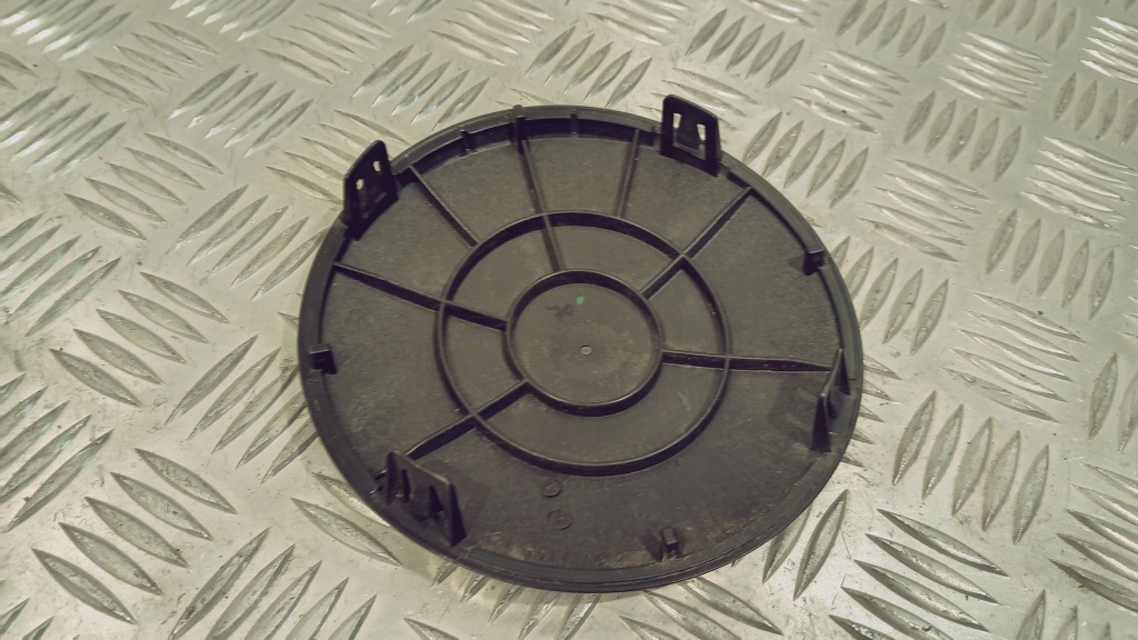 фото №9, Эмблема значок w бампер перед vw up 1s0 11-16 1s6853601e оригинал