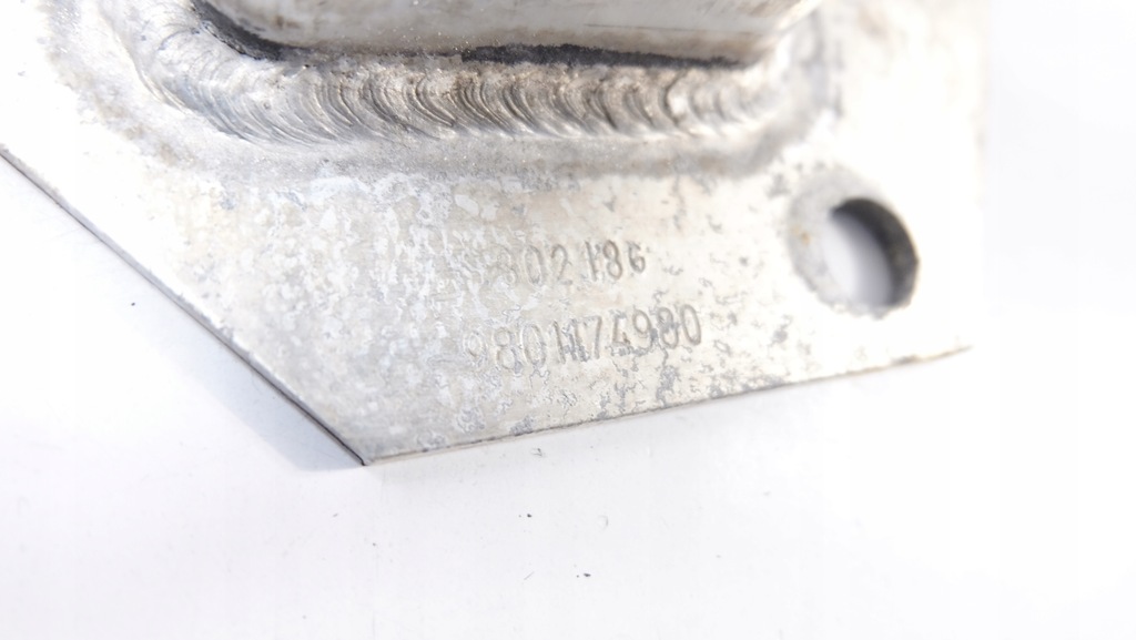 фото №10, Citroen c4 cactus lift балка pod бампер задняя 9801174980