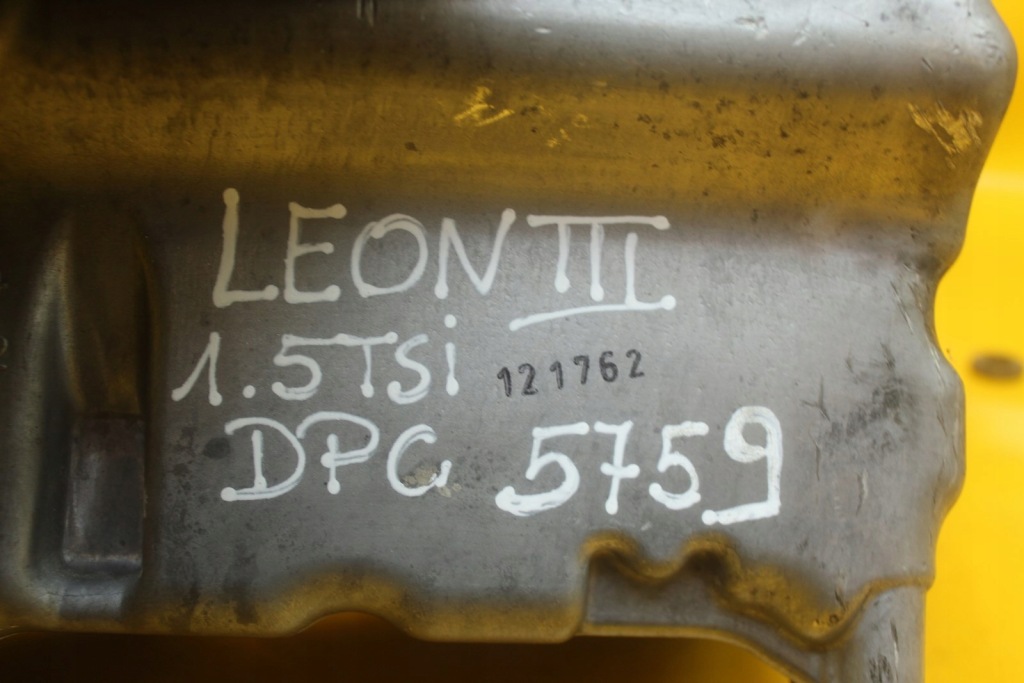 Поддон масляная seat leon 3 audi vw skoda 1.5 tfsi dpc 05e103601c с Разборки