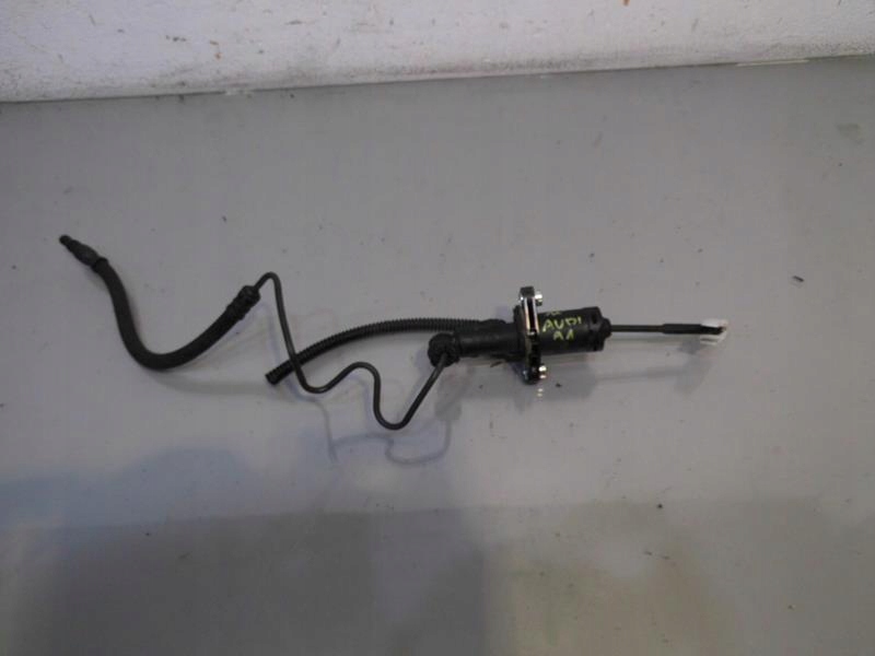 фото №1, Помпа сцепления audi a1 1.2 tfsi 11r