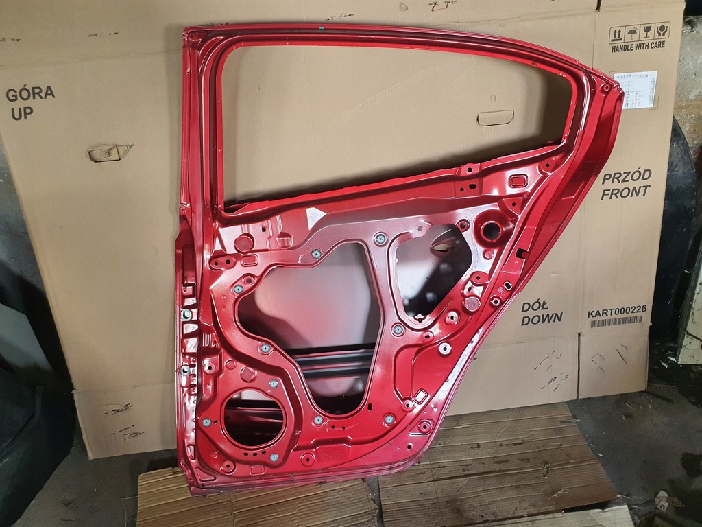 фото №8, Дверь правое задние mazda 3 iii sedan 15- b45a72010