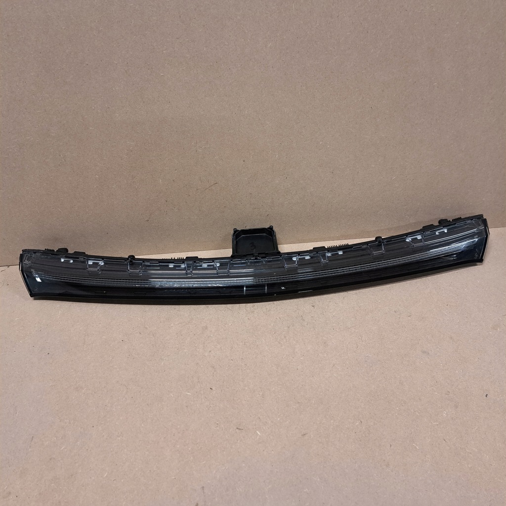 фото №1, Mercedes eqs w297 лампа накладка молдинг перед led a2979064700