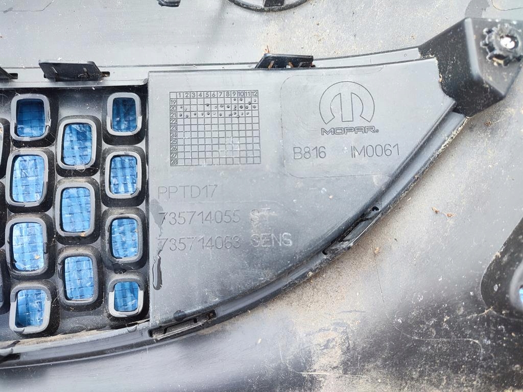 фото №7, Fiat 500 електрик бампер передній