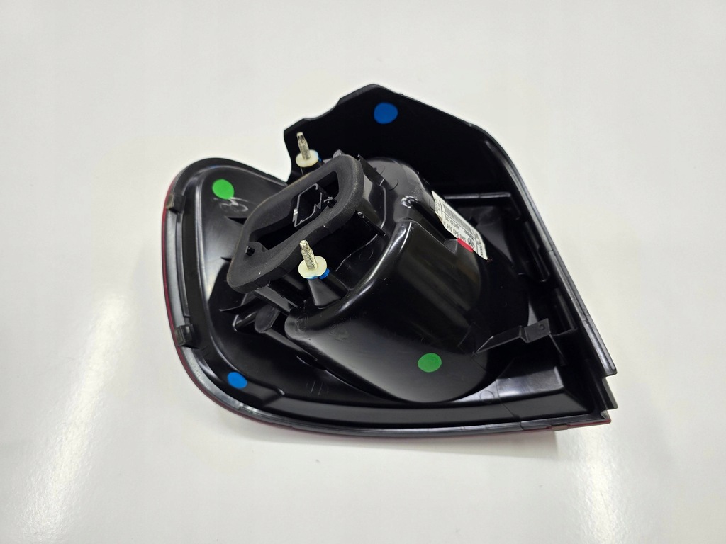 фото №8, Лампа задня vw golf v 5 5m0 plus 05-14 права задня