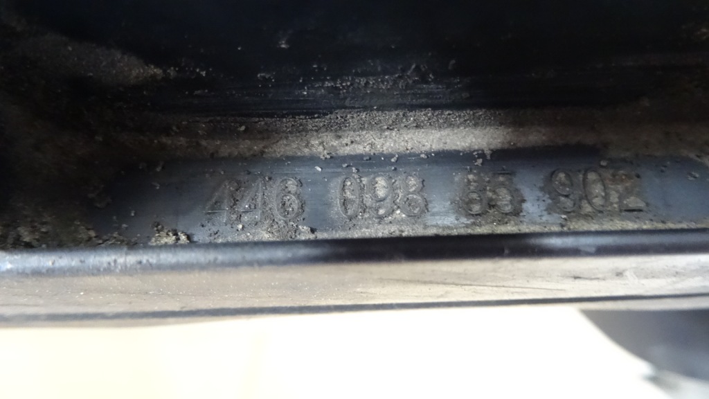 Mondeo iii 3 1.8b корпус фільтра повітря в Україні