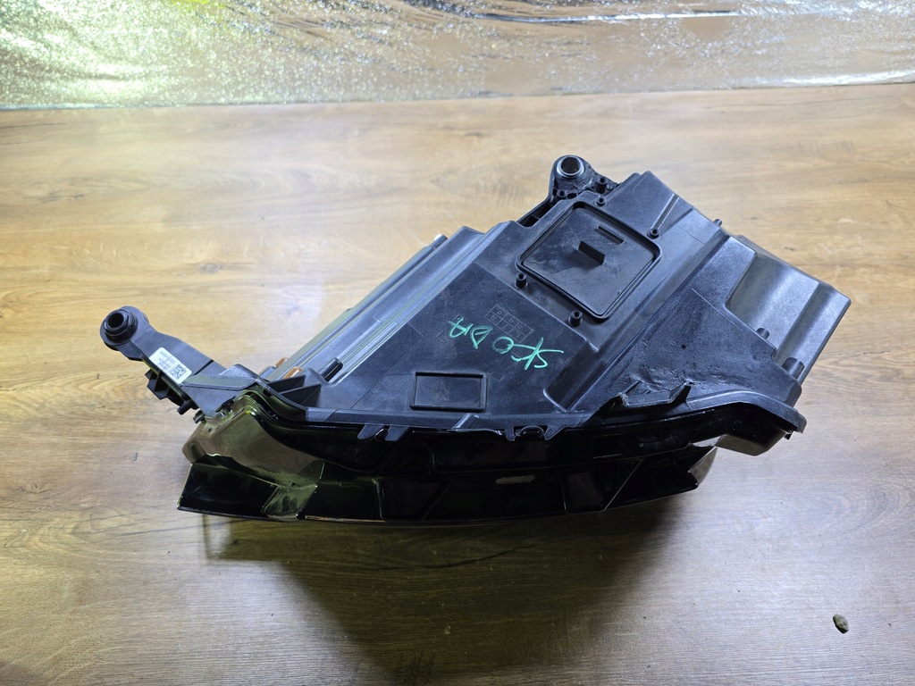 фото №11, Skoda kamiq лампа перед передняя правая 658941016