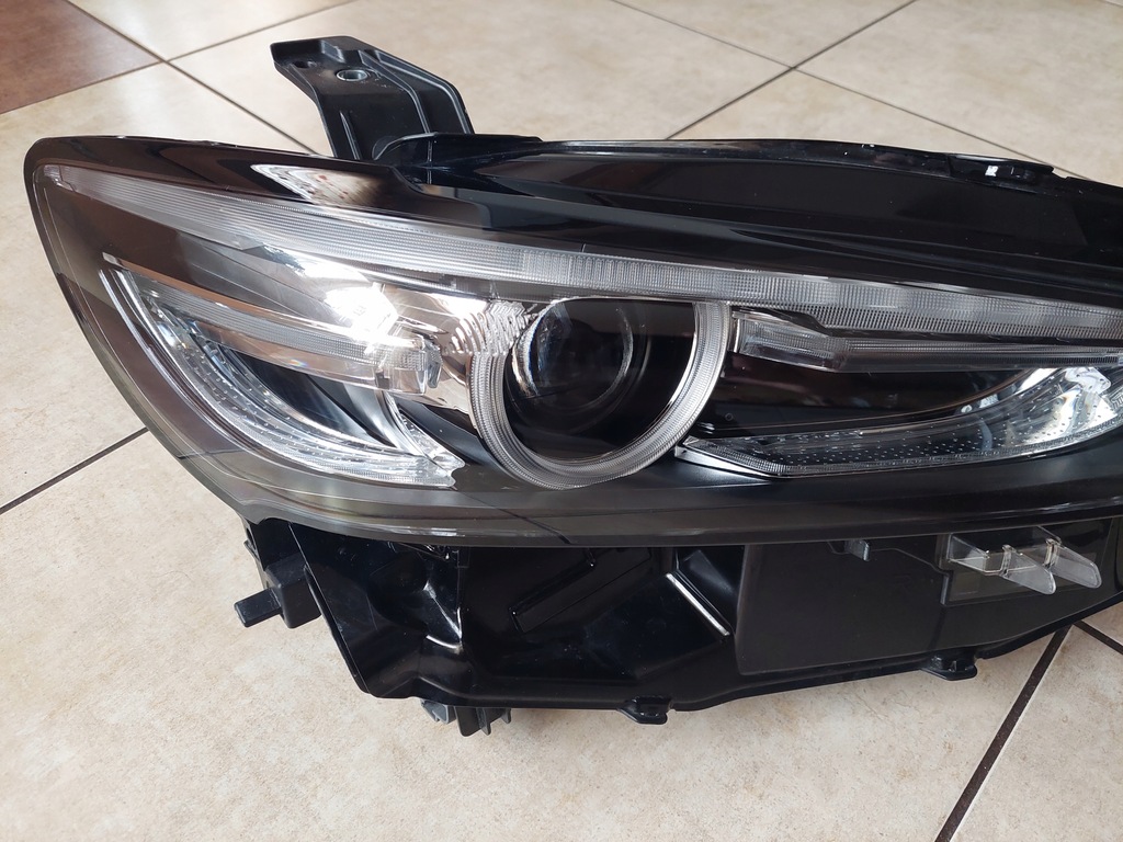 фото №3, Лампа - правая - full led - mazda 6 gl - 2018