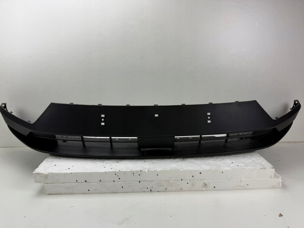 фото №1, Volvo ex30 бампер передний перед спойлер org!