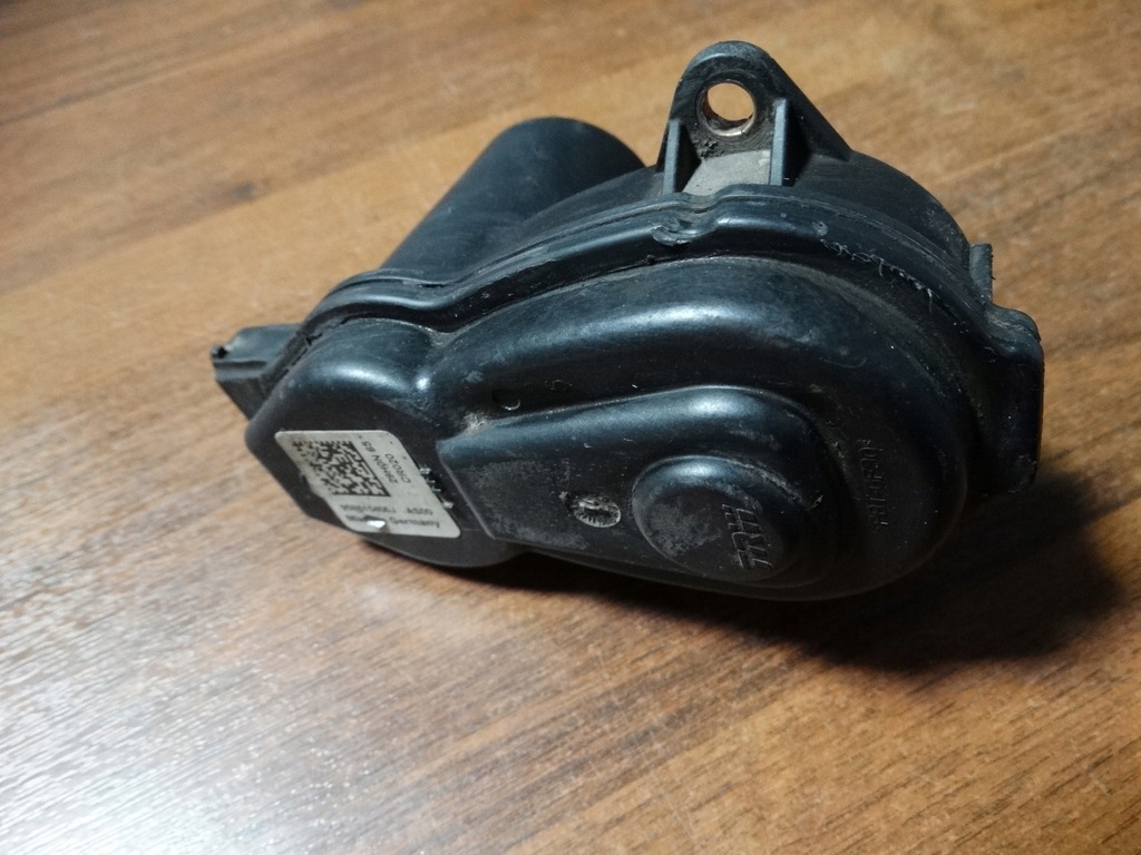 фото №5, Моторчик гальма ручного porsche macan 95b615406j