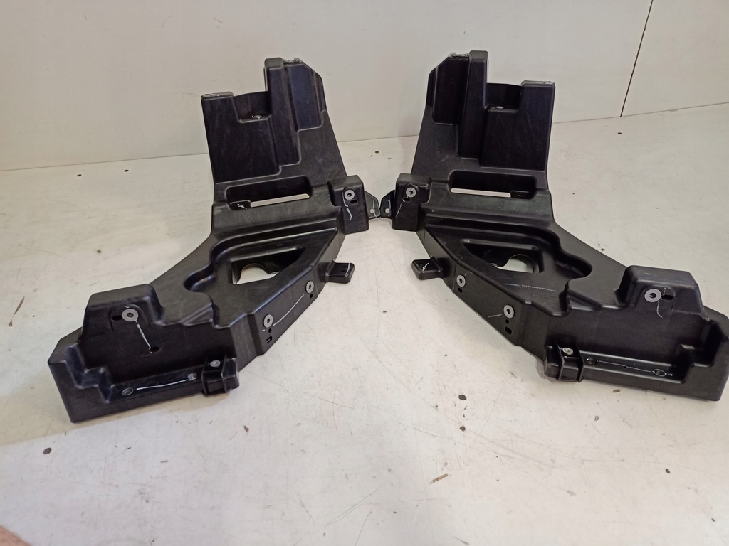 фото №6, Tesla x направляющая pod фара левый правый