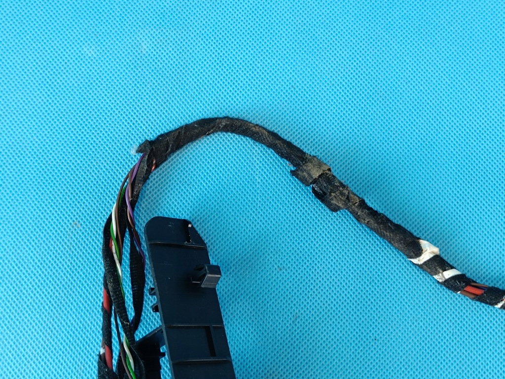 фото №9, Skoda octavia iv combi 1,5tsi 110kw 2021r джгут сидіння водія 5e3971391k