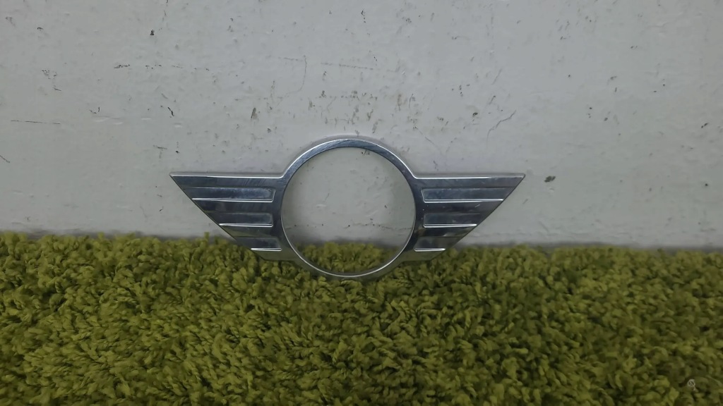 фото №1, Значок эмблема logo перед mini countryman i 1 r60 r61 10- oryg