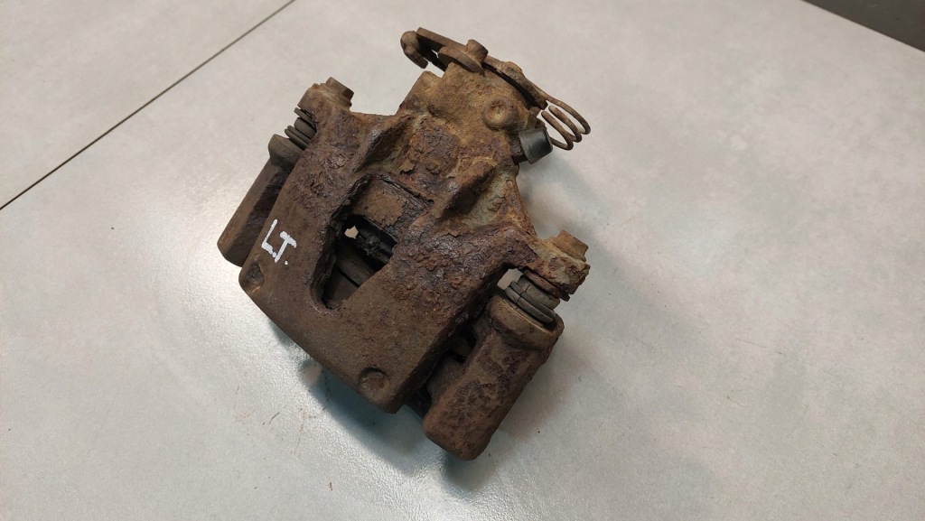 фото №6, Суппорт тормозной левый задняя master ii 2.5 dci