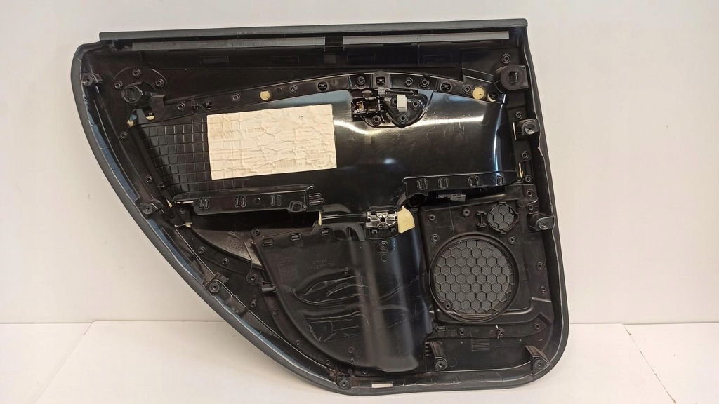 фото №9, Volvo v70 обшивка двері правий задня