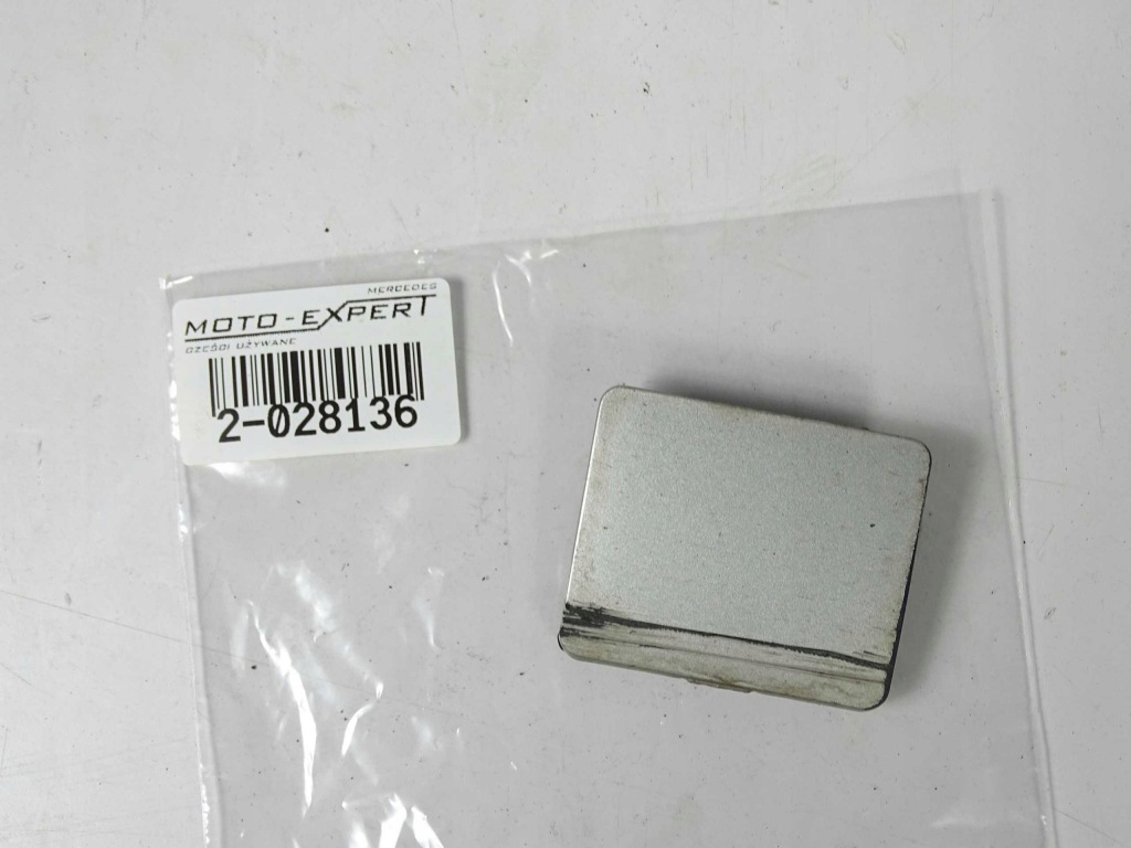 фото №3, Mercedes w140 w220 заглушка порог накладки порога