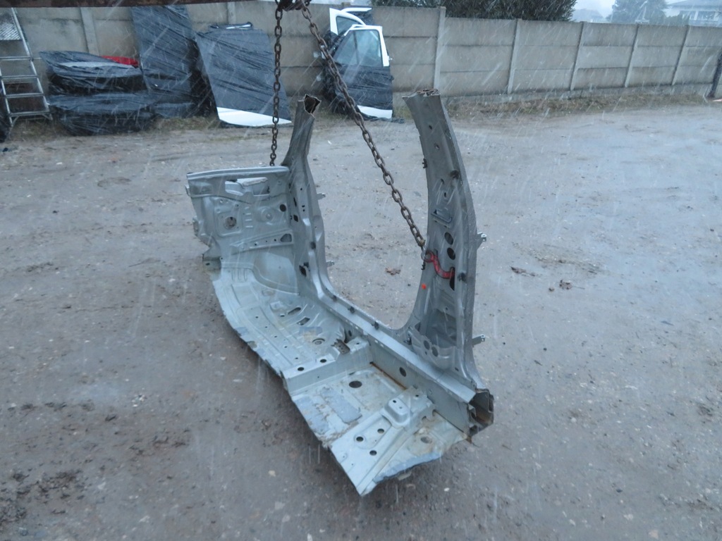 фото №8, Блок двигателя порог правый mercedes a klasa w177 19r