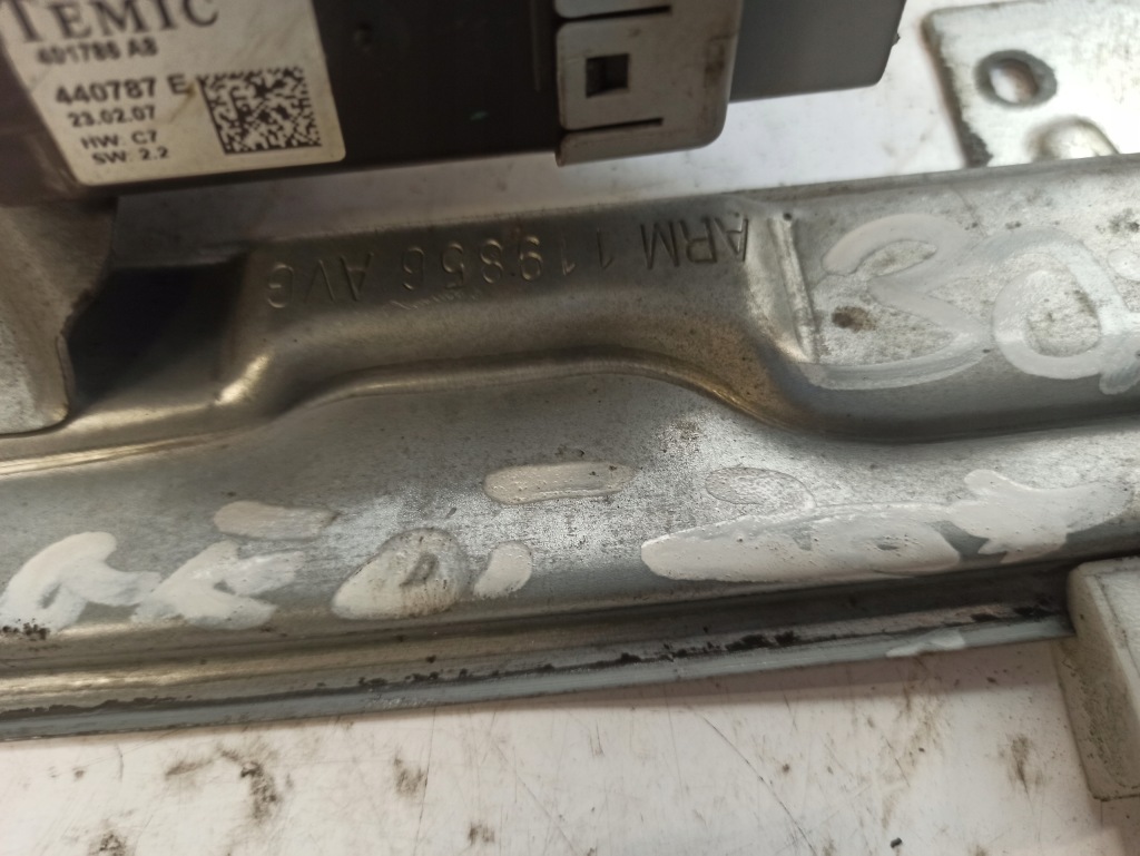 фото №6, Peugeot 307 механизм стекло правый перед 10400915j 401786