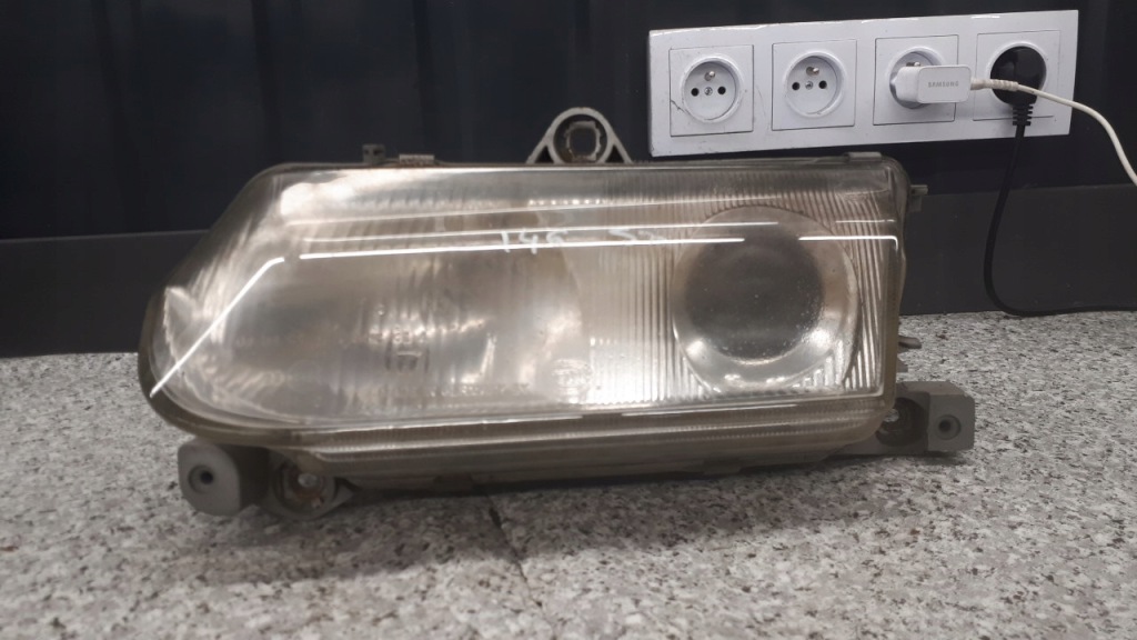 Купити Фара лівий alfa romeo 145 hella