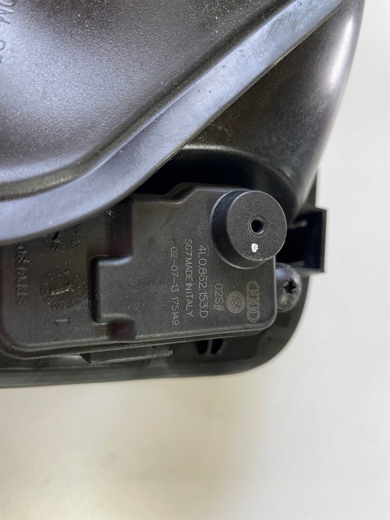 фото №6, Крышка защита заливной топлива привод lz9y audi q3 i 8u 4l0862153d