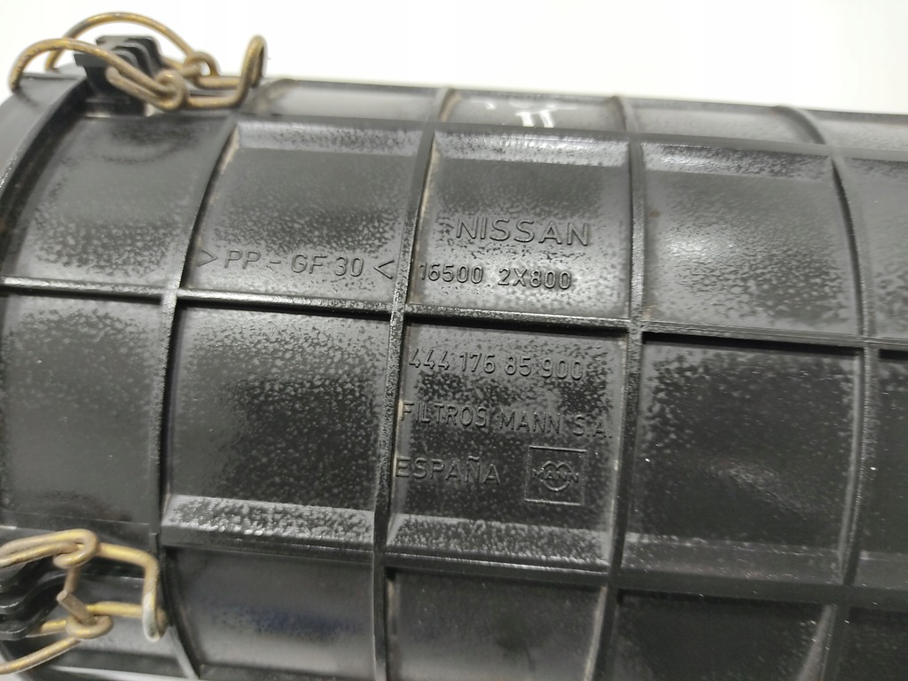 фото №7, Корпус фільтра повітря nissan terrano ii 3.0 td di 165002x800 1996-2003