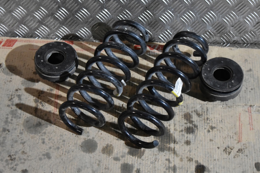 фото №1, Idealne пружини задні задня kpl. mercedes w167 1