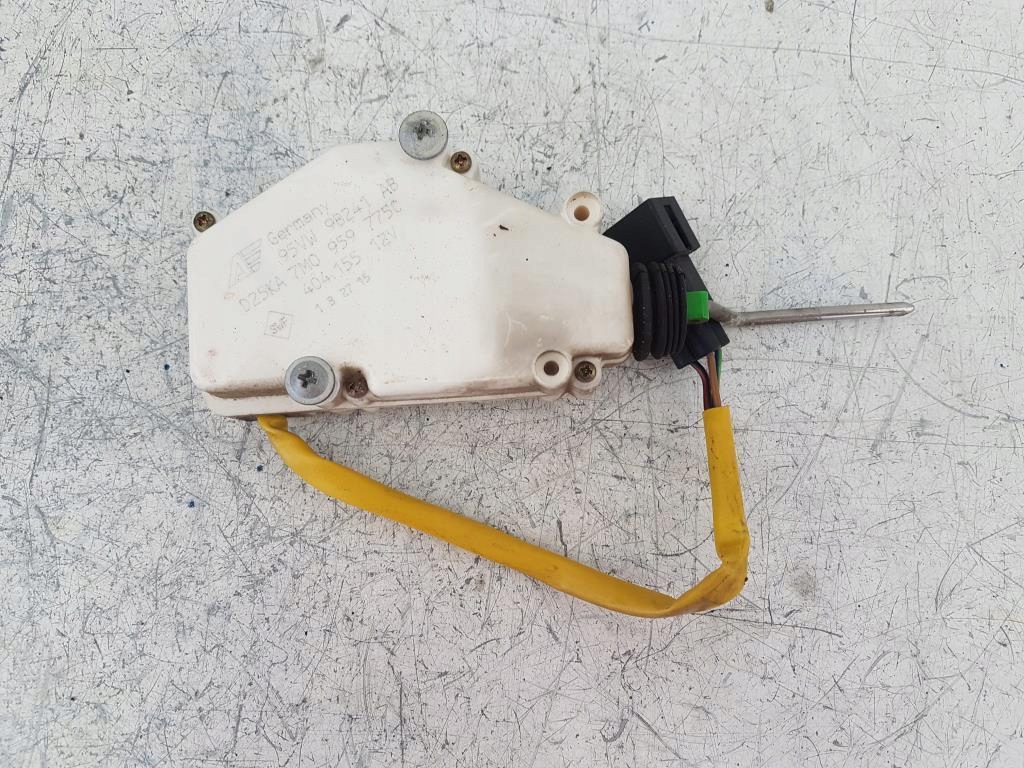 фото №1, Привод крышка топлива ford galaxy mk2 7m0959775c