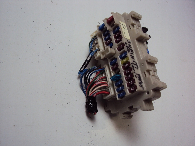 фото №1, Коробка предохранителей infiniti fx45 2005 r