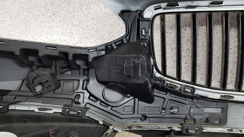 фото №12, Volvo s90 v90 cross country 2021 - бампер перед 2094