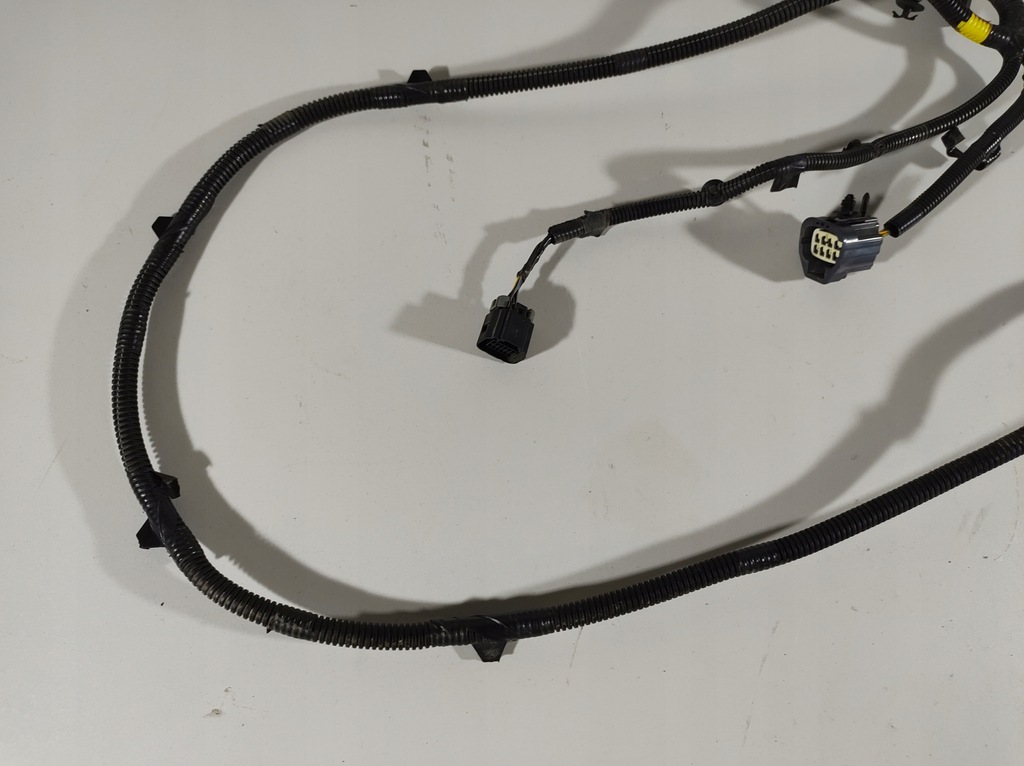 фото №8, Volvo v60 13r- электропроводка жгут бампера задняя