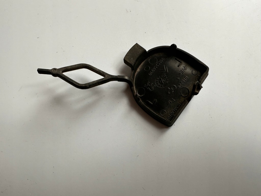 фото №4, Заглушка фаркоп задняя 9685256970 citroen c3 ii