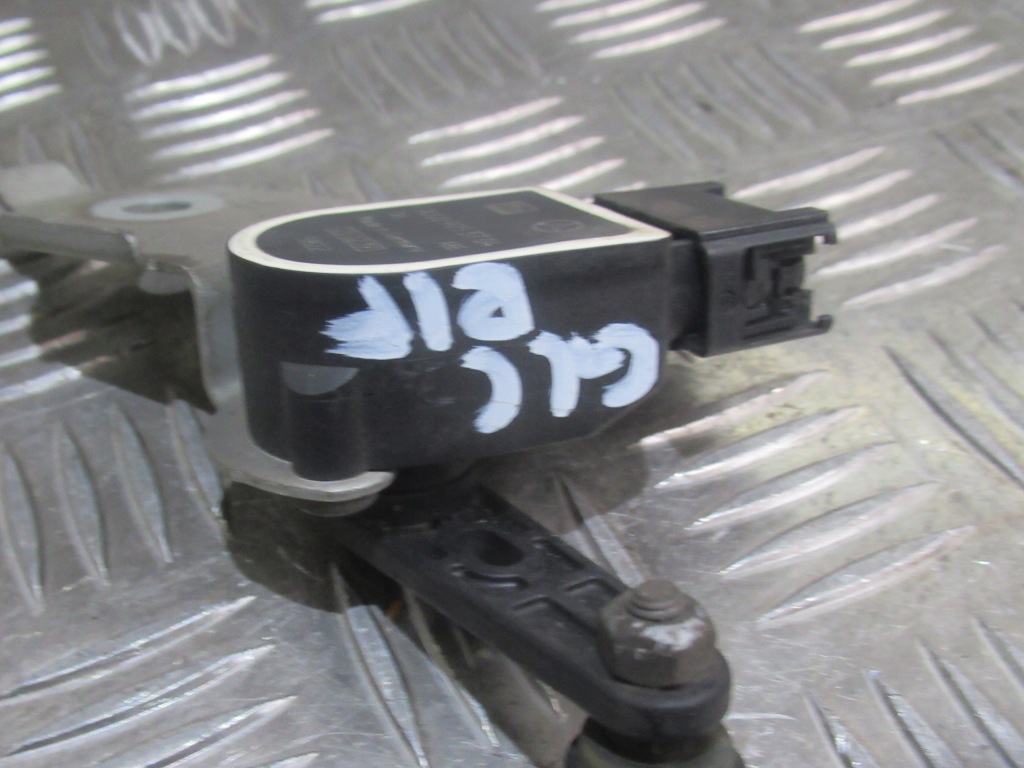 фото №6, Датчик вирівнювання правий лівий перед glc amg w253 a0009053704