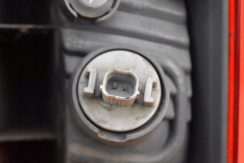 фото №10, Лампа левая задняя задняя p1483l honda stream 00-03