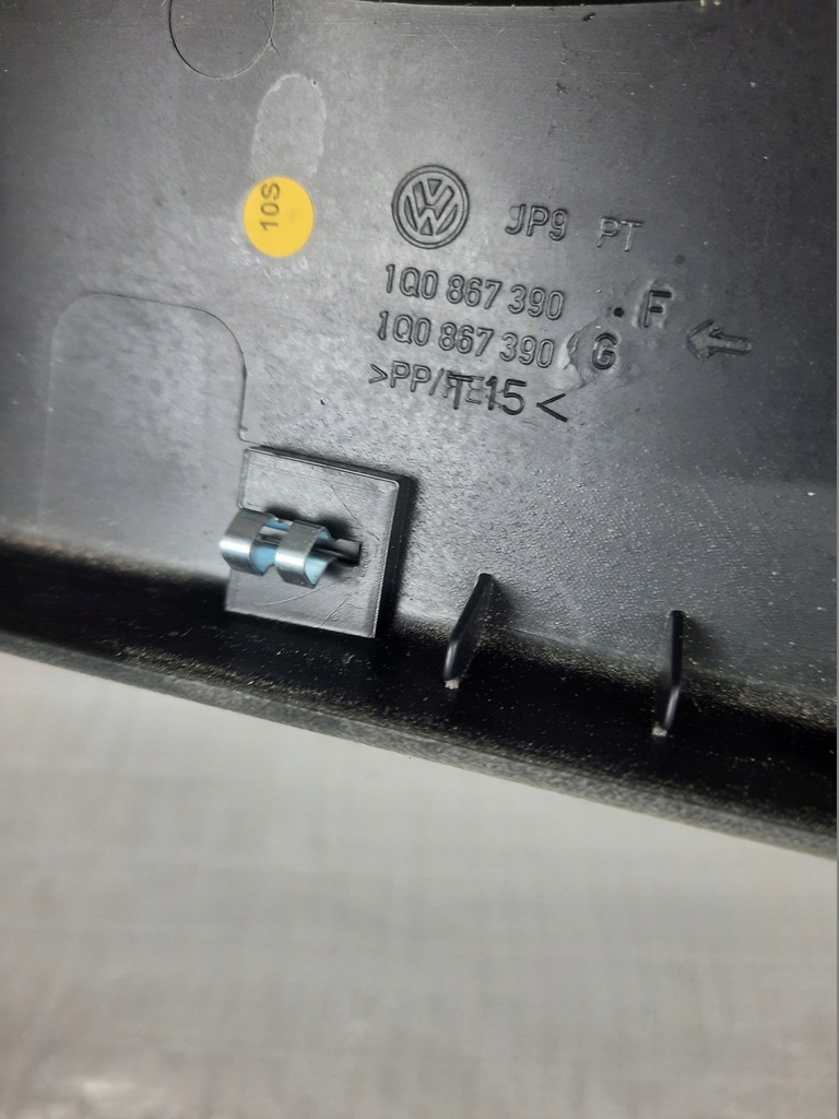 фото №4, Vw eos молдинг защита потолочный 1q0867390