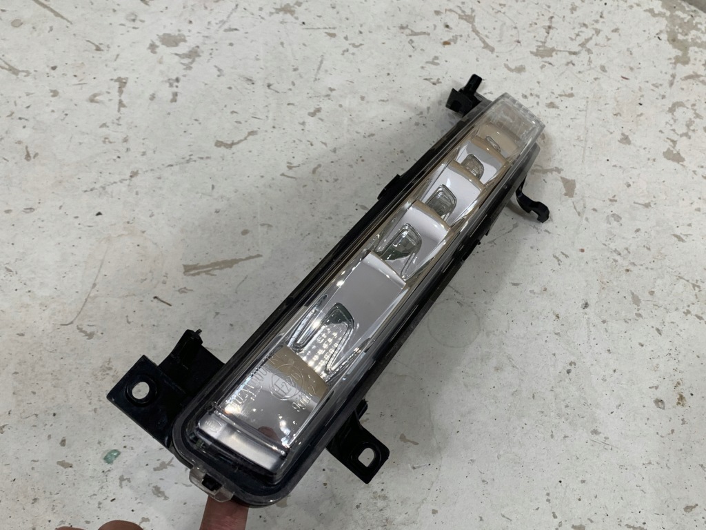 фото №4, Citroen c4 picasso i lift led противотуманная фара drl правый
