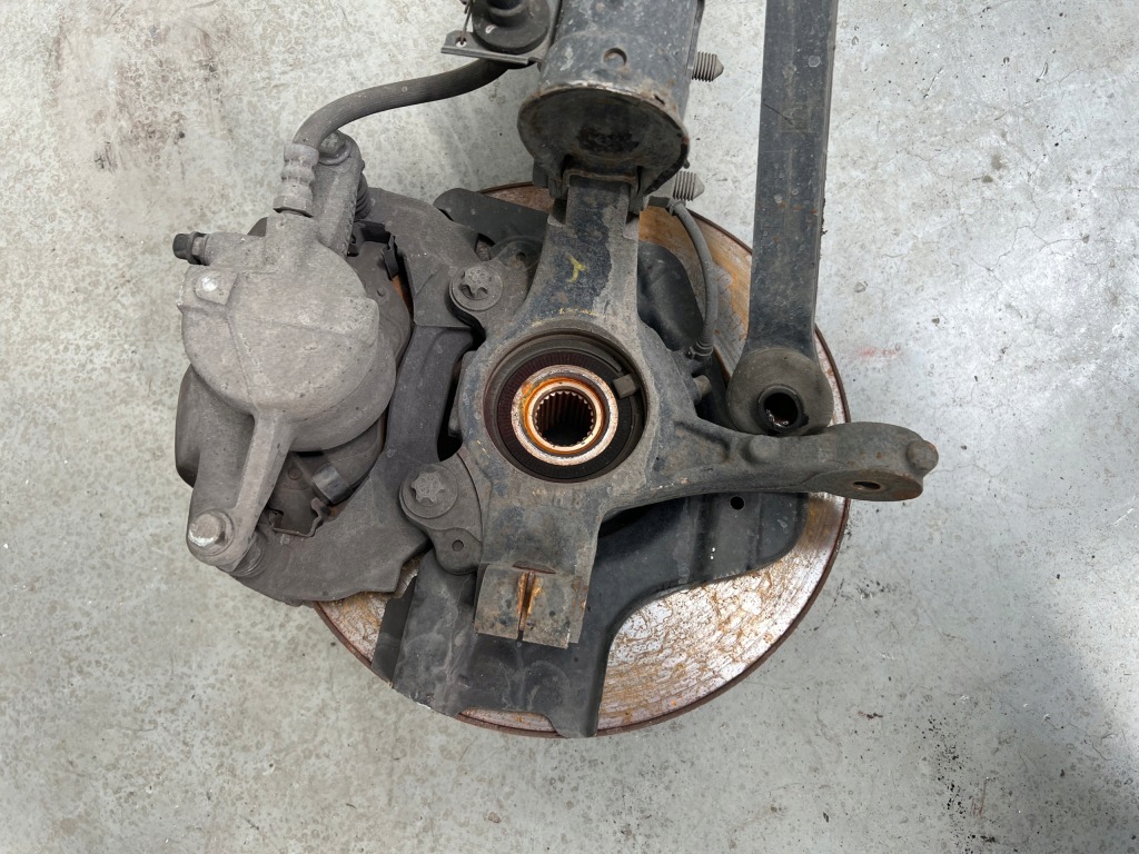 Поворотний кулак підвіска праве привідний вал fiat tipo 1.6d Недорого