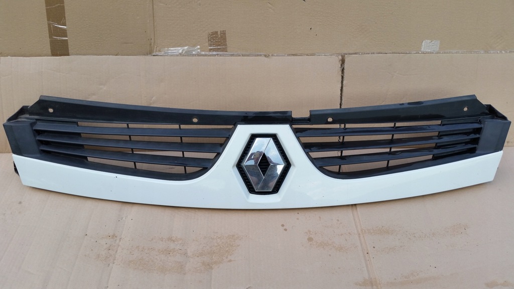 фото №1, Решётка радиатора решётка радиатора renault master ii 8200426365